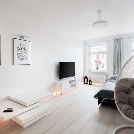 Lajsnij Sobie Apartment بوزنان المظهر الخارجي الصورة
