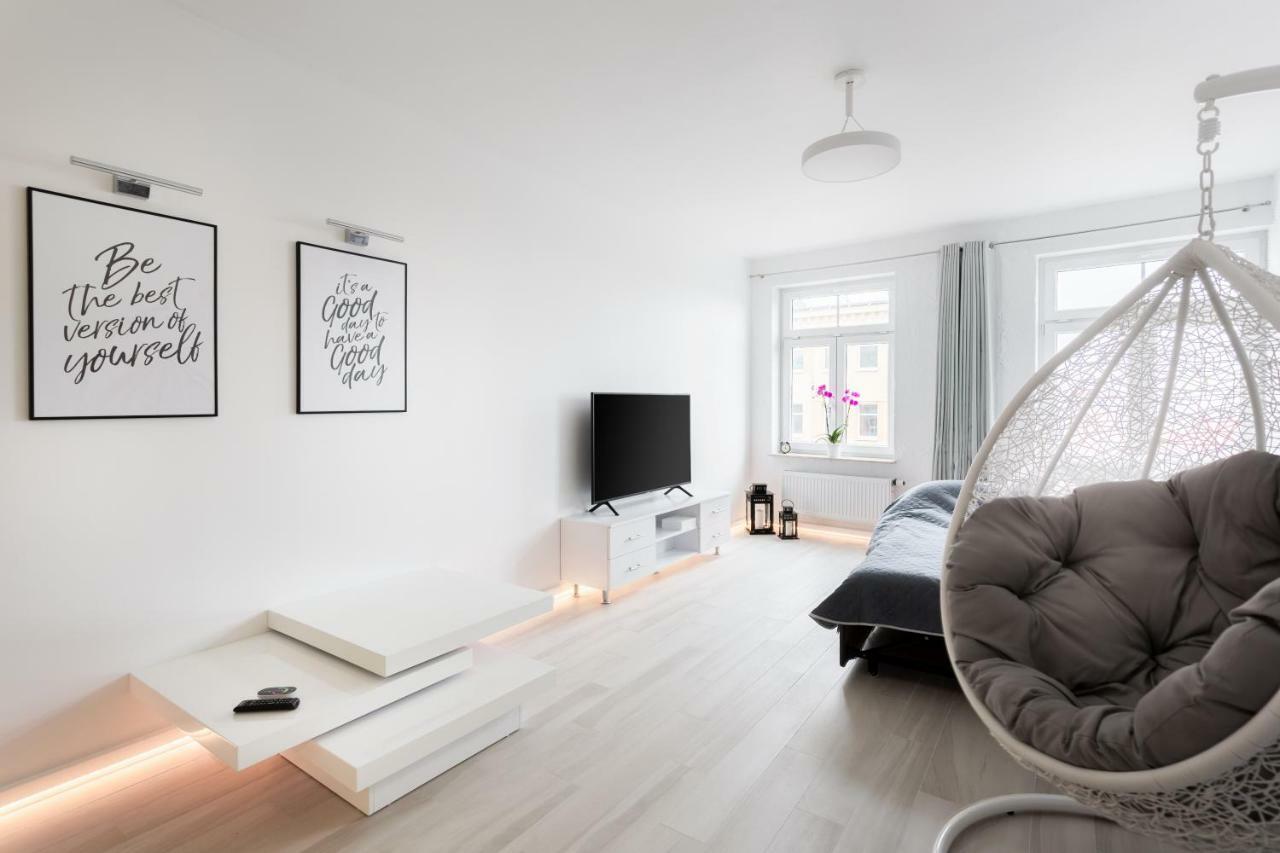 Lajsnij Sobie Apartment بوزنان المظهر الخارجي الصورة