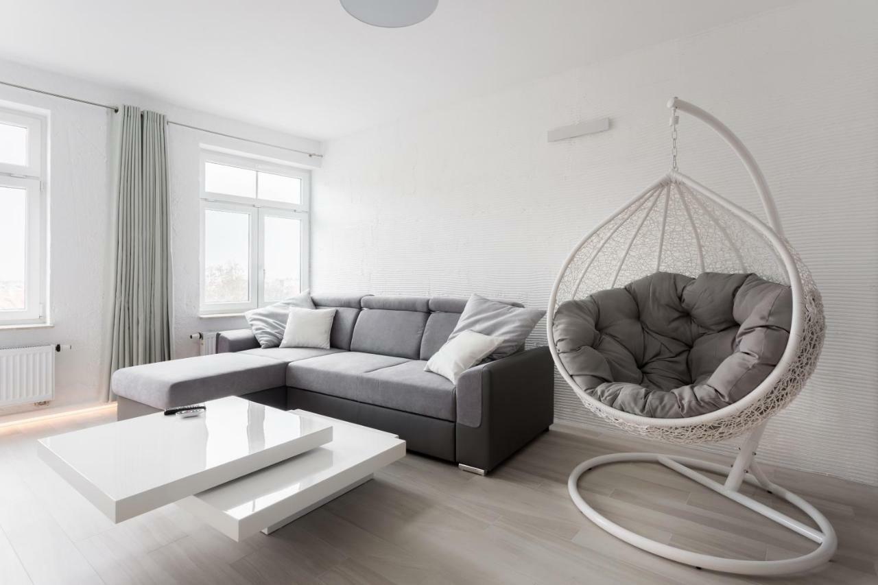 Lajsnij Sobie Apartment بوزنان المظهر الخارجي الصورة